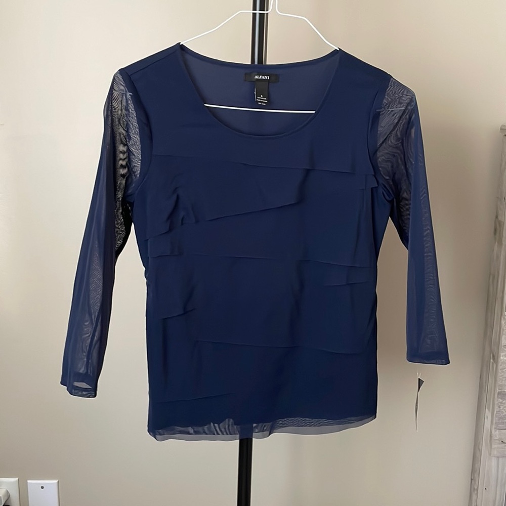 Small Alfani shirt.